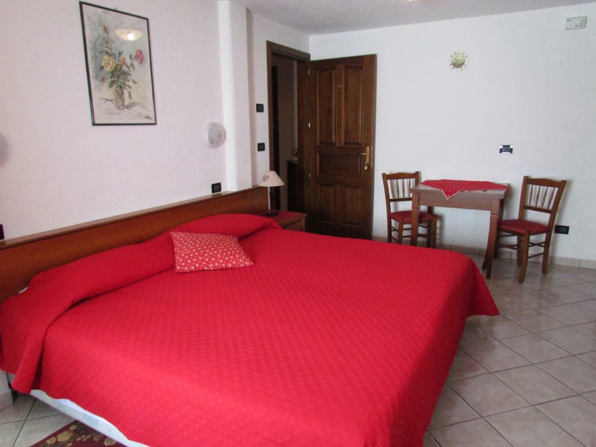 Residence Du Chateau Фенис Экстерьер фото