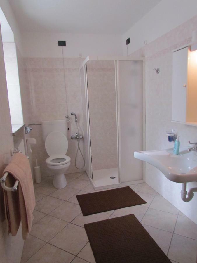 Residence Du Chateau Фенис Экстерьер фото