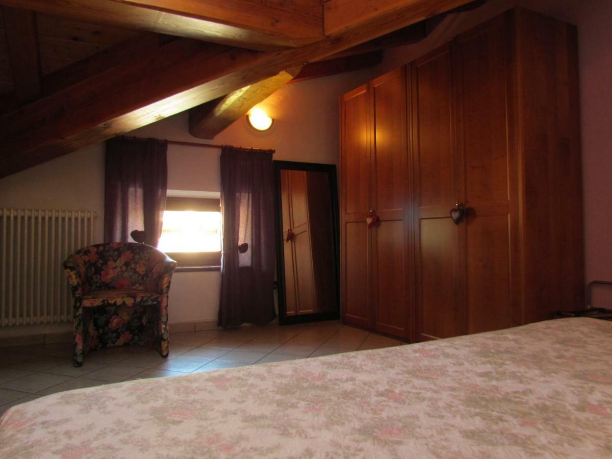 Residence Du Chateau Фенис Экстерьер фото
