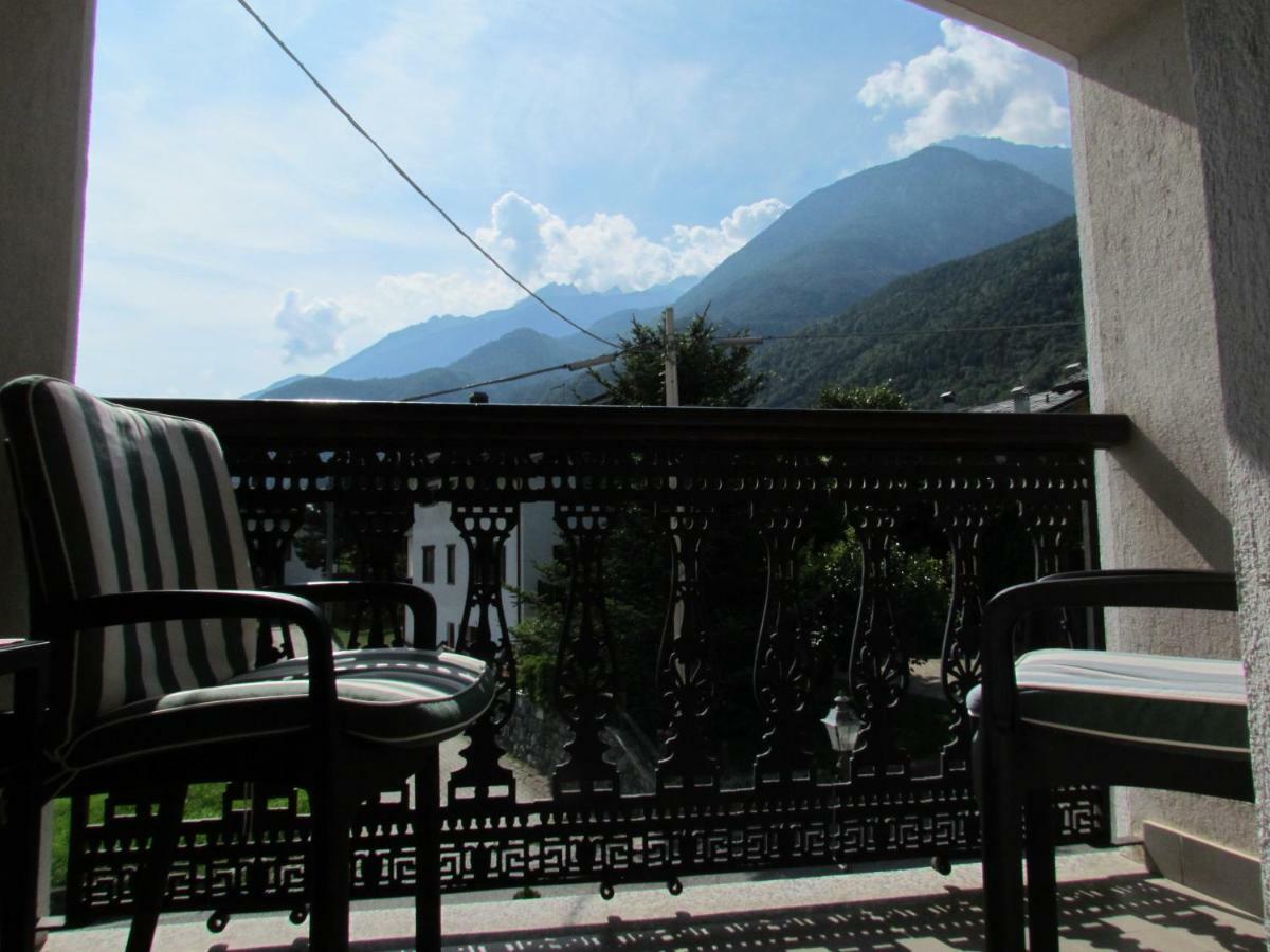 Residence Du Chateau Фенис Экстерьер фото