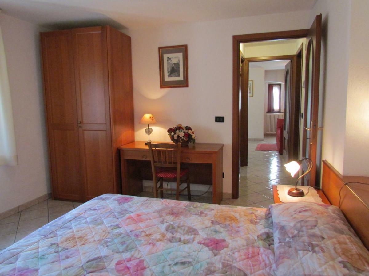 Residence Du Chateau Фенис Экстерьер фото